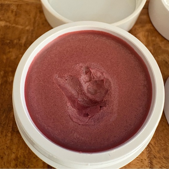 Jones Road Pinched Cheeks & Au Naturel Miracle Balm Travel Size EUC - Picture 4 of 5